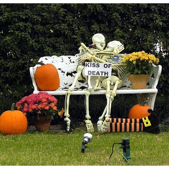 Evil Witch Legs for Planter Pots Halloween Patio Indoor Outdoor Decoration Acces - Picture 7 of 7